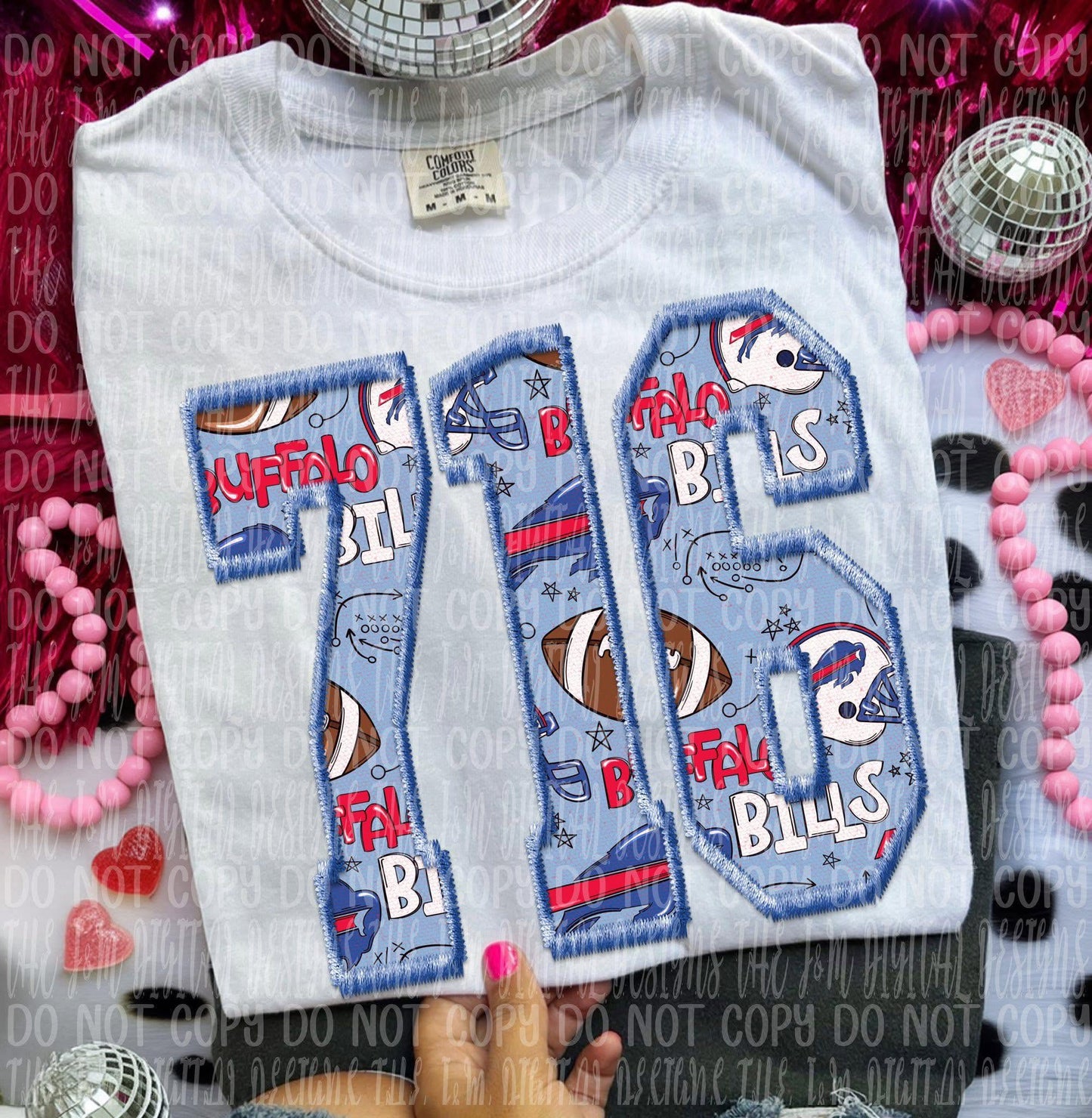 716